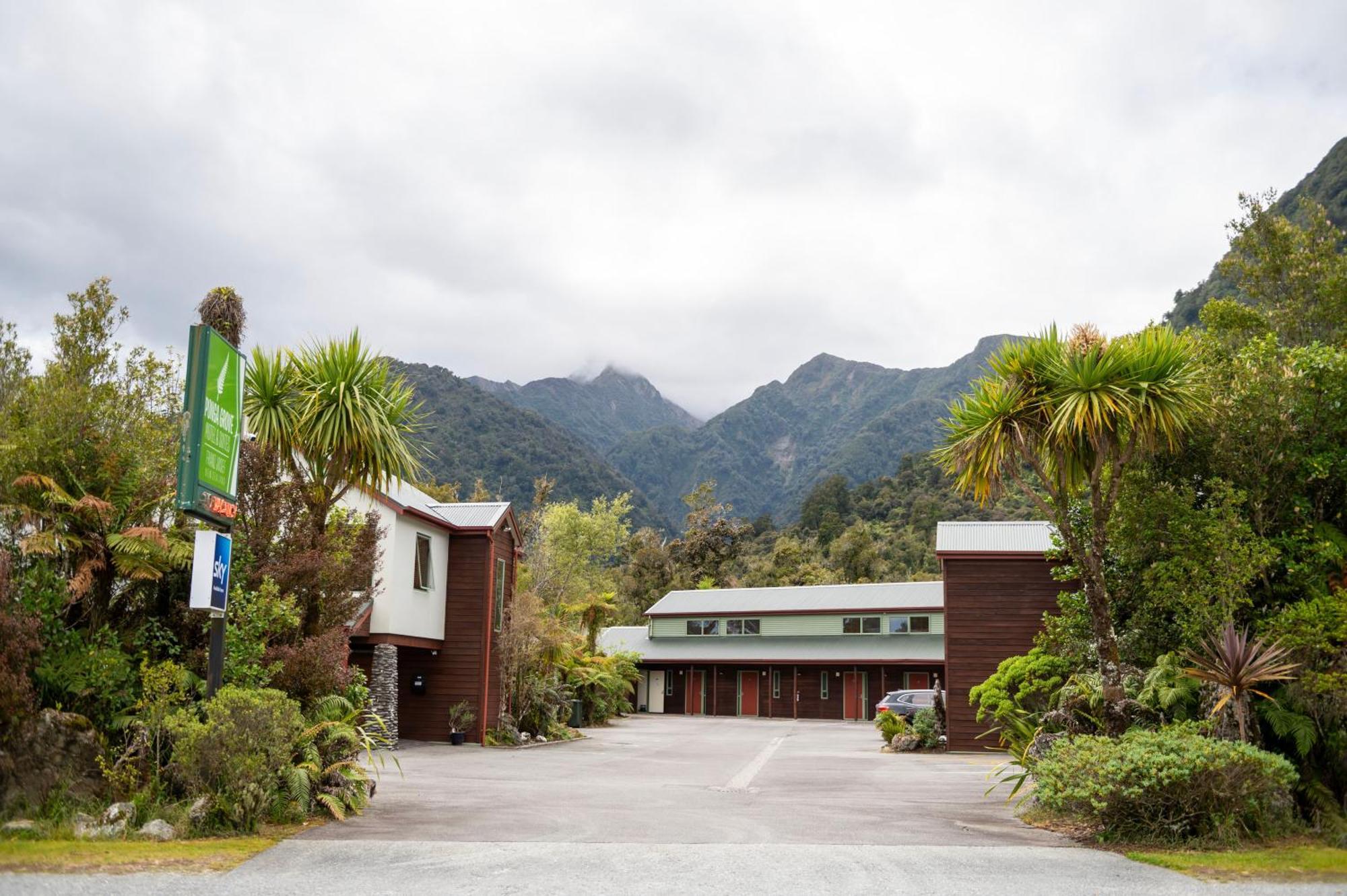 Punga Grove Motel Franz Josef Dış mekan fotoğraf