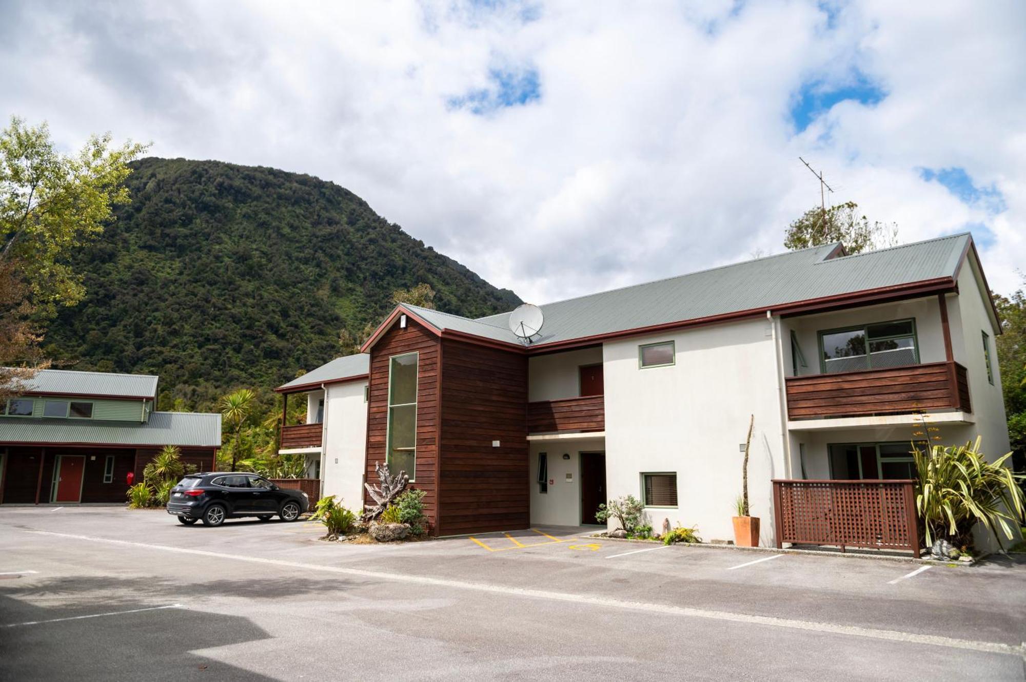 Punga Grove Motel Franz Josef Dış mekan fotoğraf